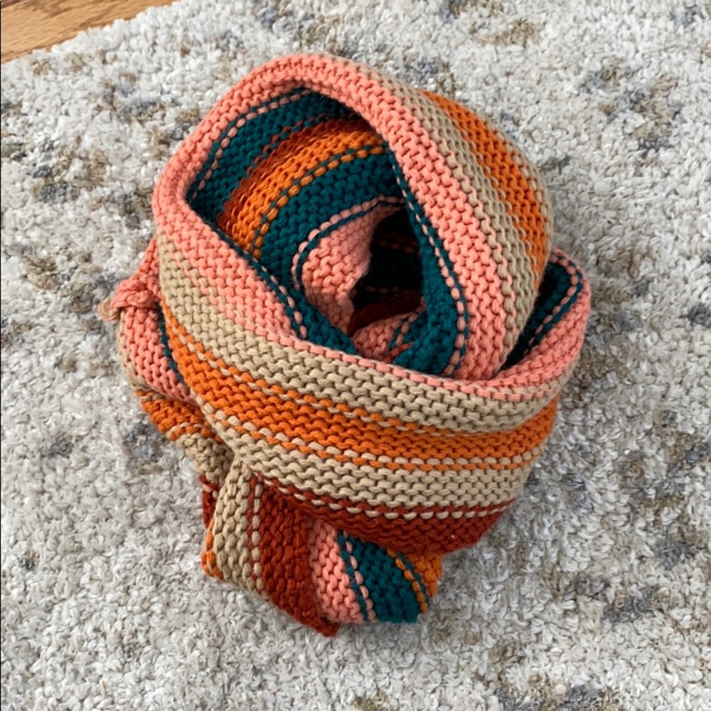 Infinity scarf